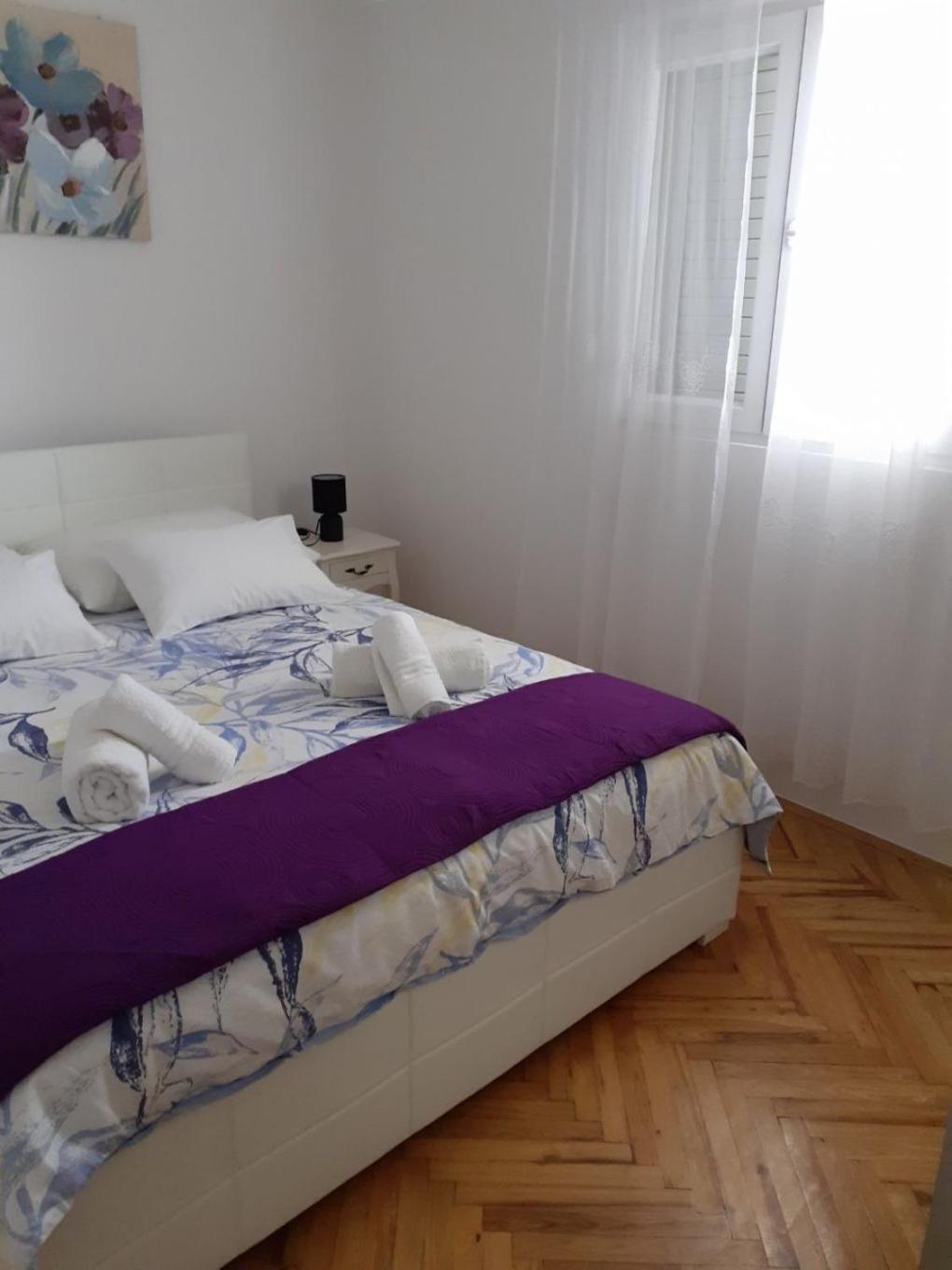 Holiday Home Branka - 80 M From Beach Vir Luaran gambar